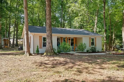 317 Jackson Place Matthews NC 28104