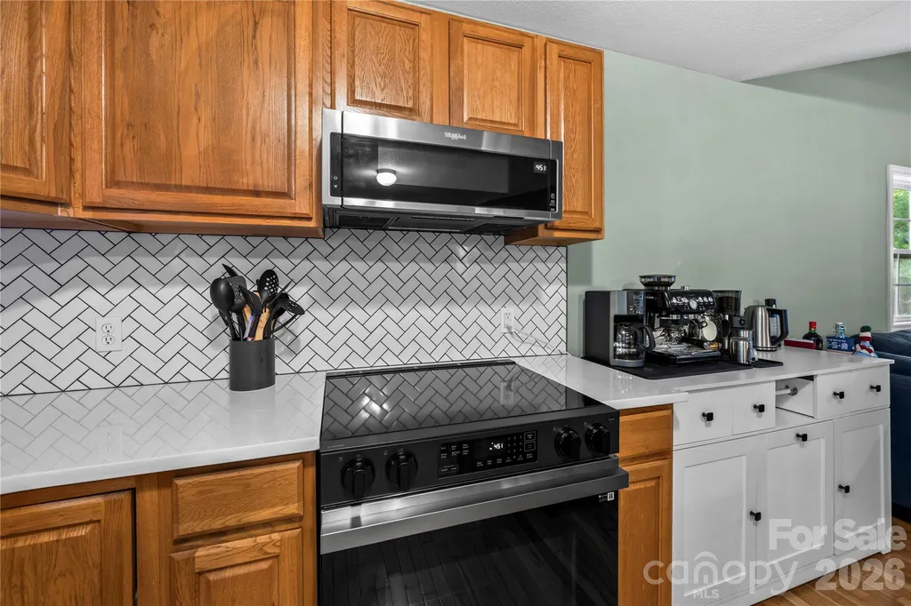 11 W Raleigh Road Asheville NC 28803