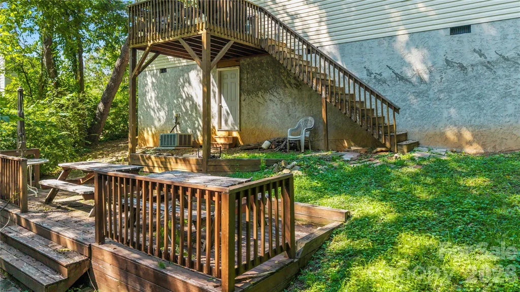 11 W Raleigh Road Asheville NC 28803