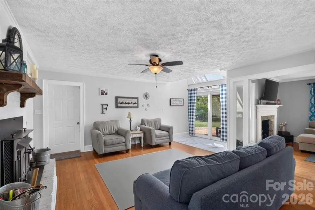 941 Casar Belwood Road Lawndale NC 28090