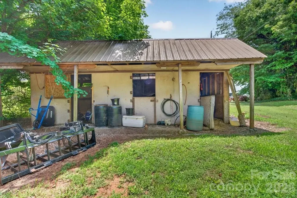 941 Casar Belwood Road Lawndale NC 28090