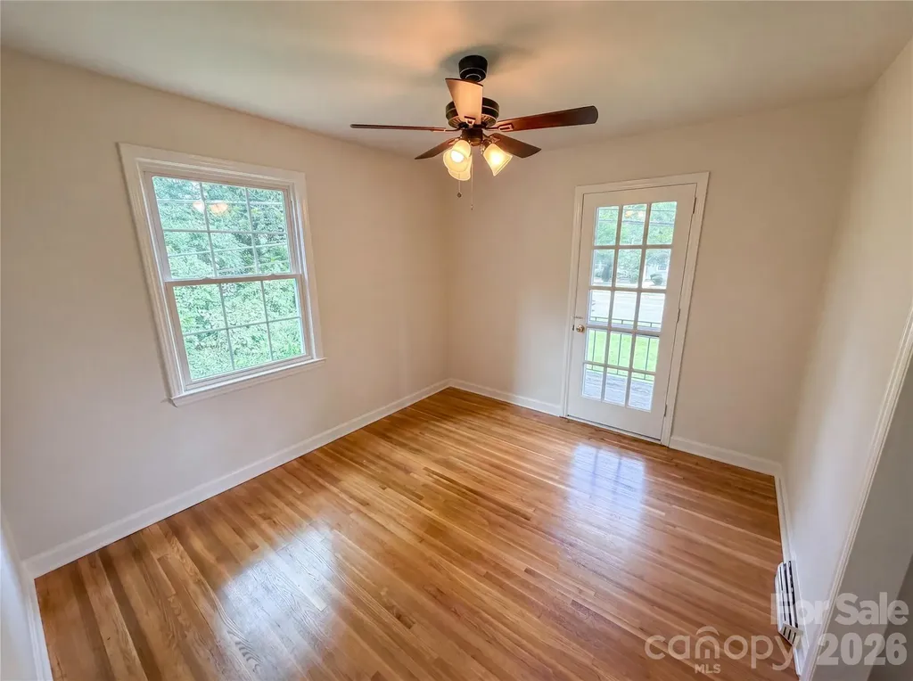 5410 Sharon Road Charlotte NC 28210