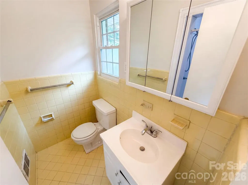 5410 Sharon Road Charlotte NC 28210