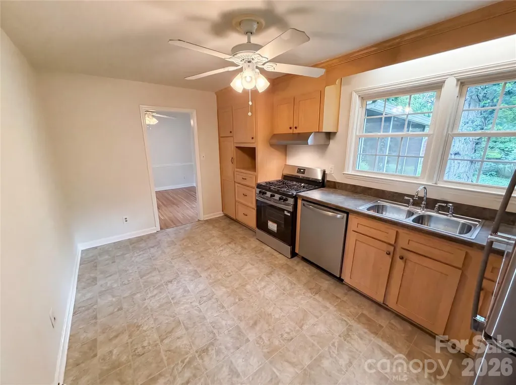 5410 Sharon Road Charlotte NC 28210