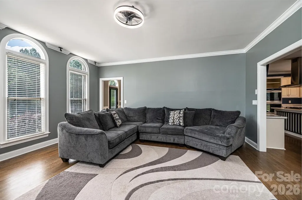 4215 3rd Street NW Hickory NC 28601