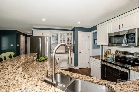 921 Argyle Court Statesville NC 28677