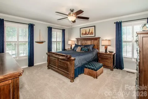 921 Argyle Court Statesville NC 28677