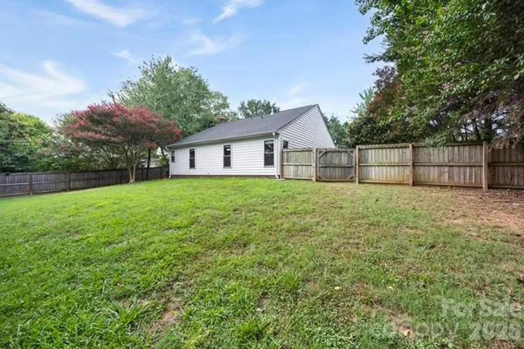 914 Milkfarm Court Monroe NC 28110