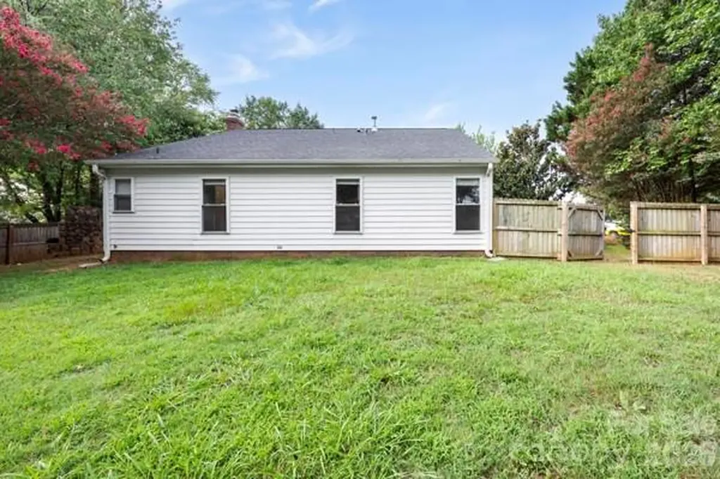 914 Milkfarm Court Monroe NC 28110