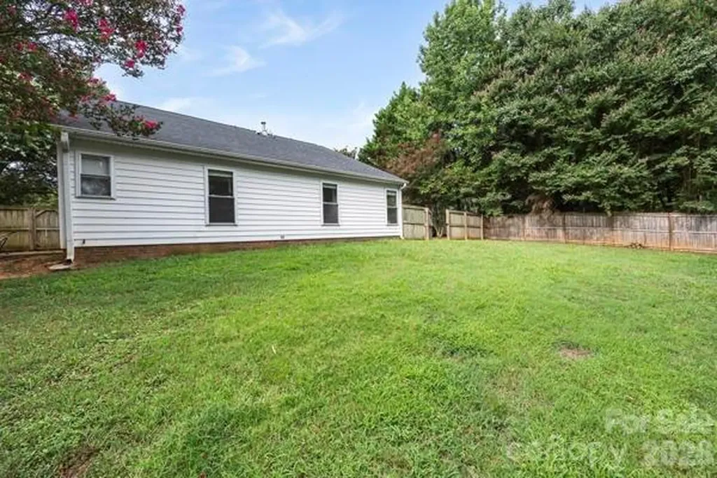 914 Milkfarm Court Monroe NC 28110