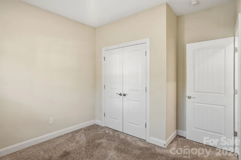 116 S Sina Street Troutman NC 28166