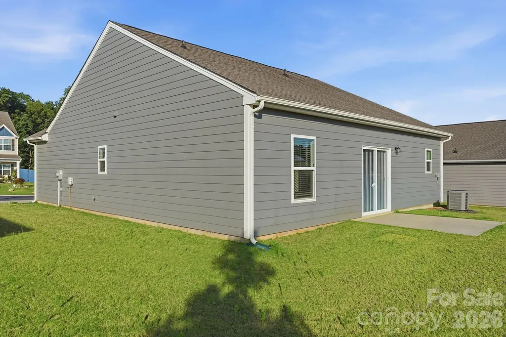 116 N Sina Street Troutman NC 28166