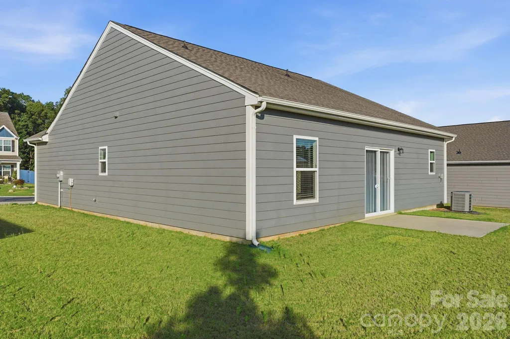 116 S Sina Street Troutman NC 28166