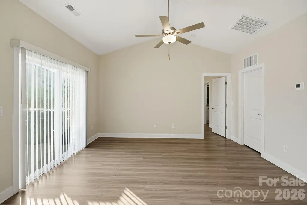 116 N Sina Street Troutman NC 28166