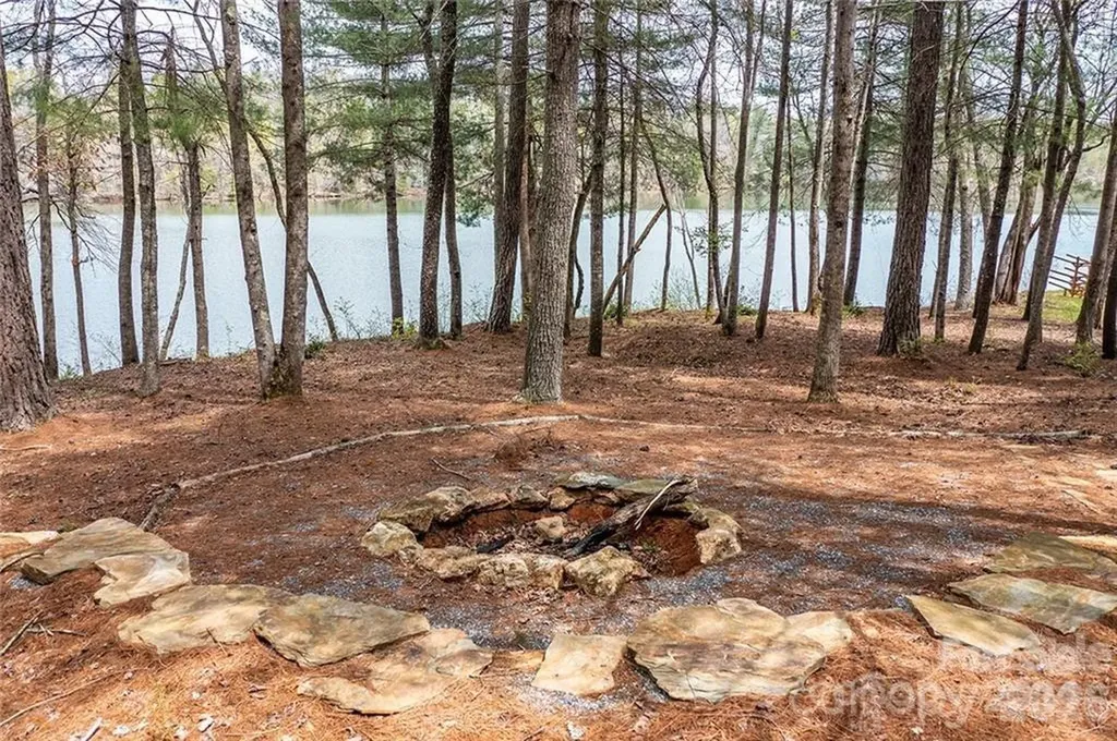 226 Grandfathers Pass Valdese NC 28690