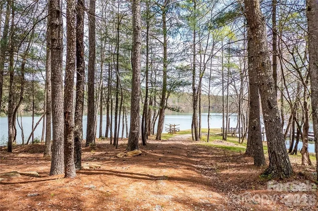 226 Grandfathers Pass Valdese NC 28690