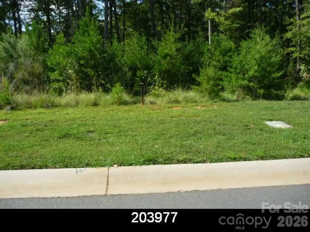 6024 Headlands Court Belmont NC 28012