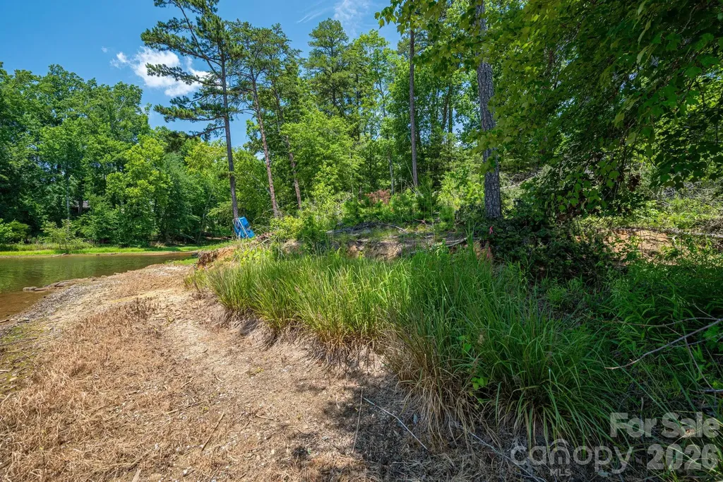 6024 Headlands Court Belmont NC 28012
