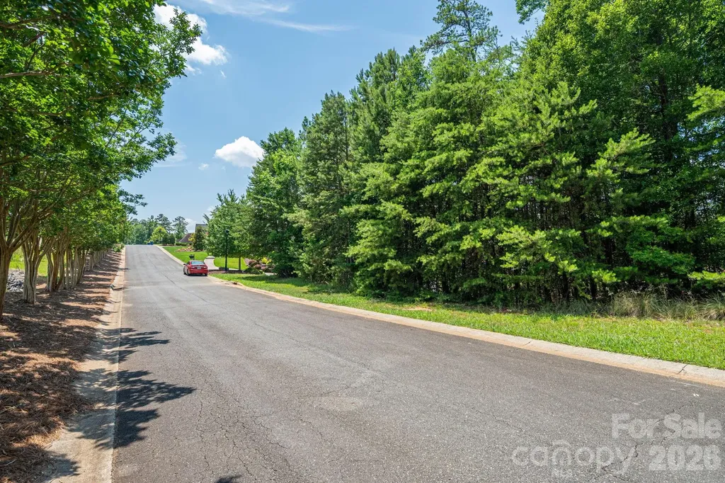 6024 Headlands Court Belmont NC 28012