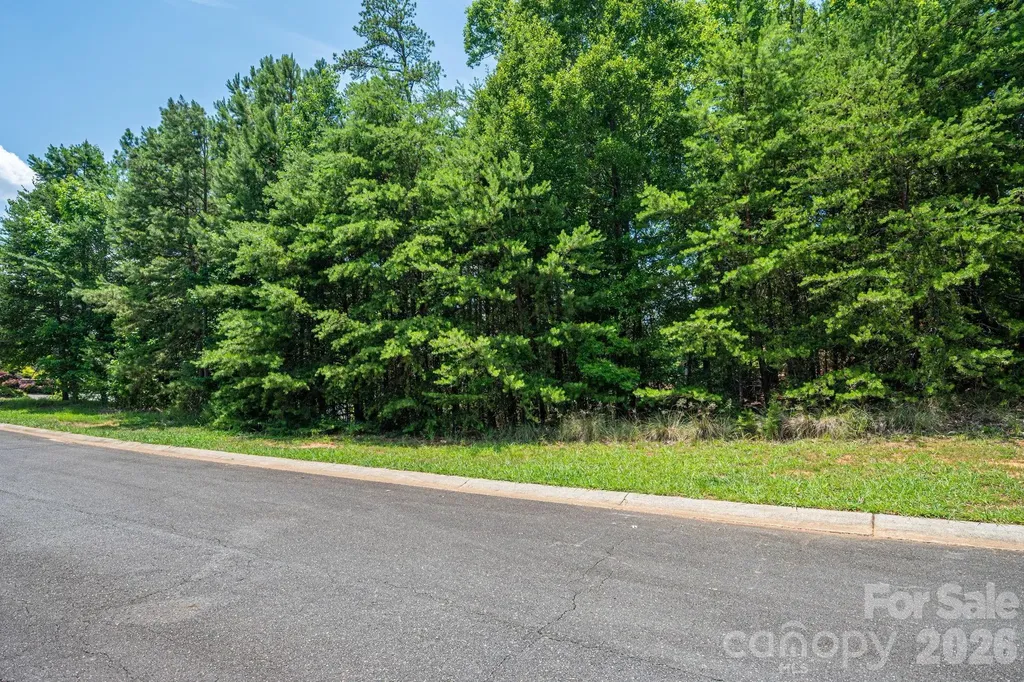 6024 Headlands Court Belmont NC 28012