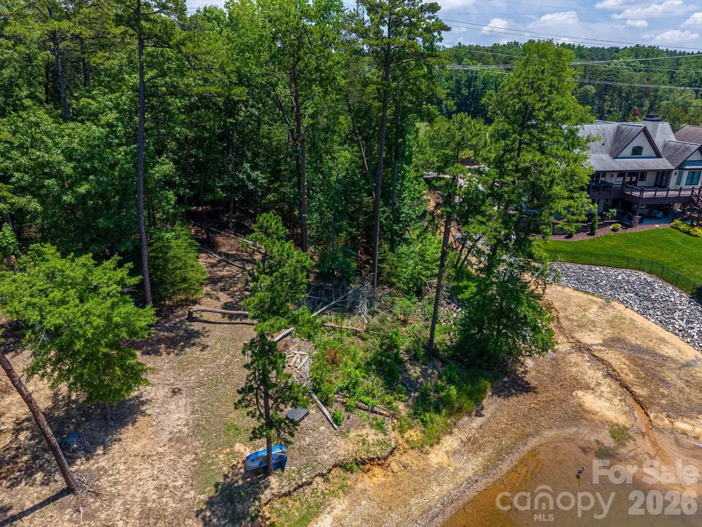 6024 Headlands Court Belmont NC 28012