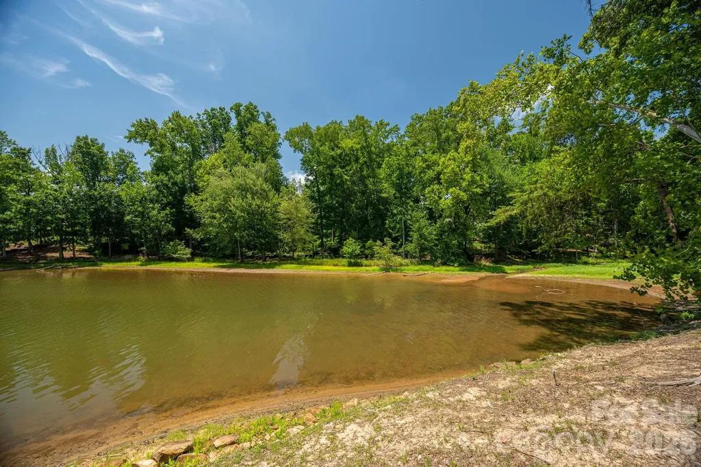 6024 Headlands Court Belmont NC 28012