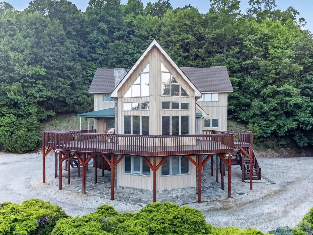 435 Allen Mountain Lane Spruce Pine NC 28777