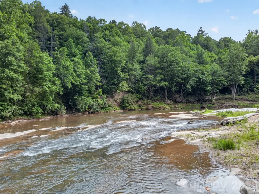 435 Allen Mountain Lane Spruce Pine NC 28777