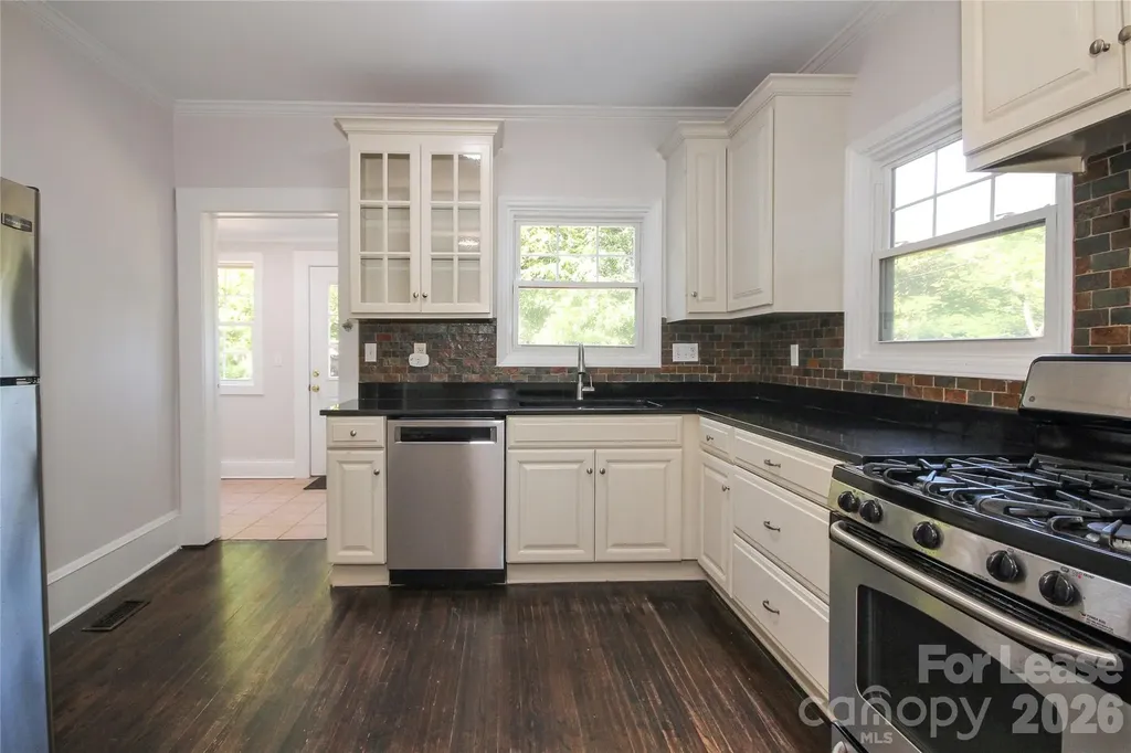 700 E 35th Street Charlotte NC 28205