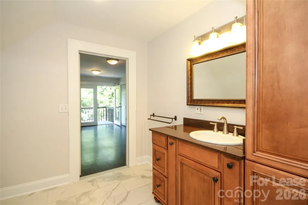 700 E 35th Street Charlotte NC 28205