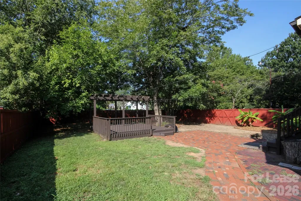 700 E 35th Street Charlotte NC 28205