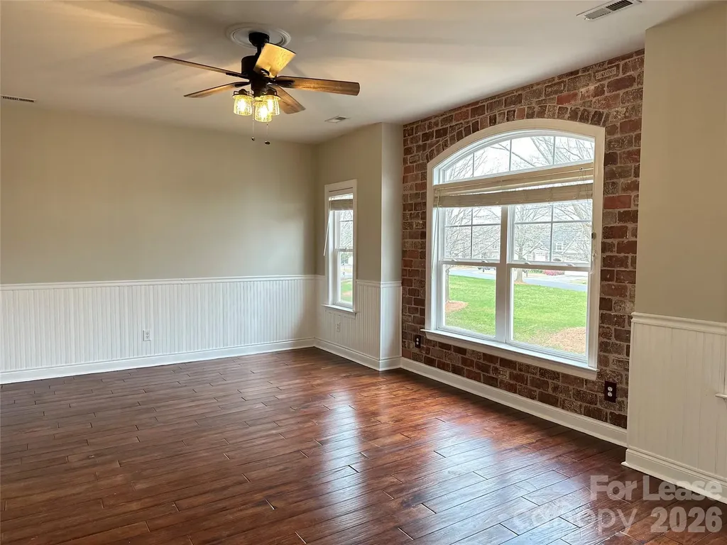8124 Lynwood Square Waxhaw NC 28173