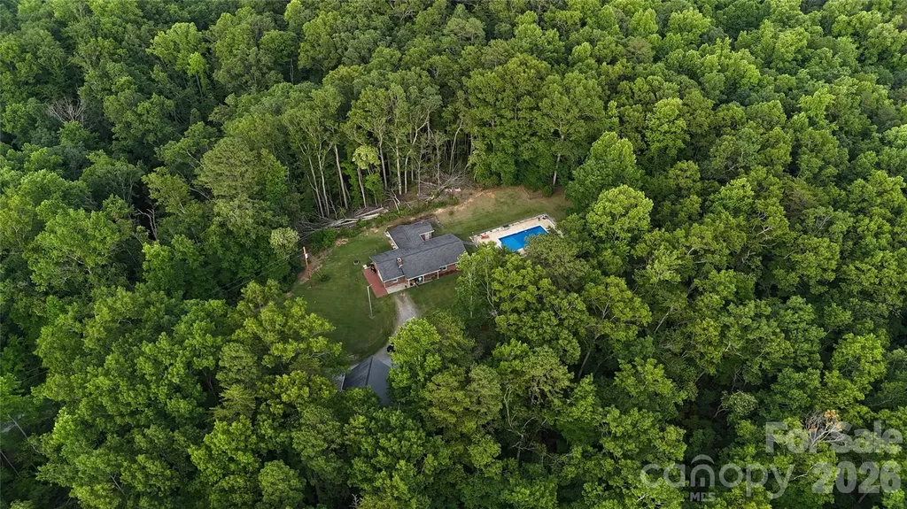 552 Coxes Creek Church Road Marion NC 28752