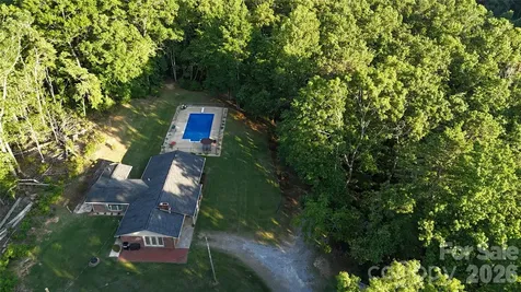 552 Coxes Creek Church Road Marion NC 28752