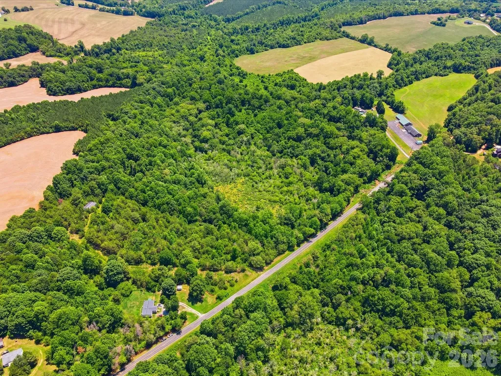 810 Warlick Road Lawndale NC 28090