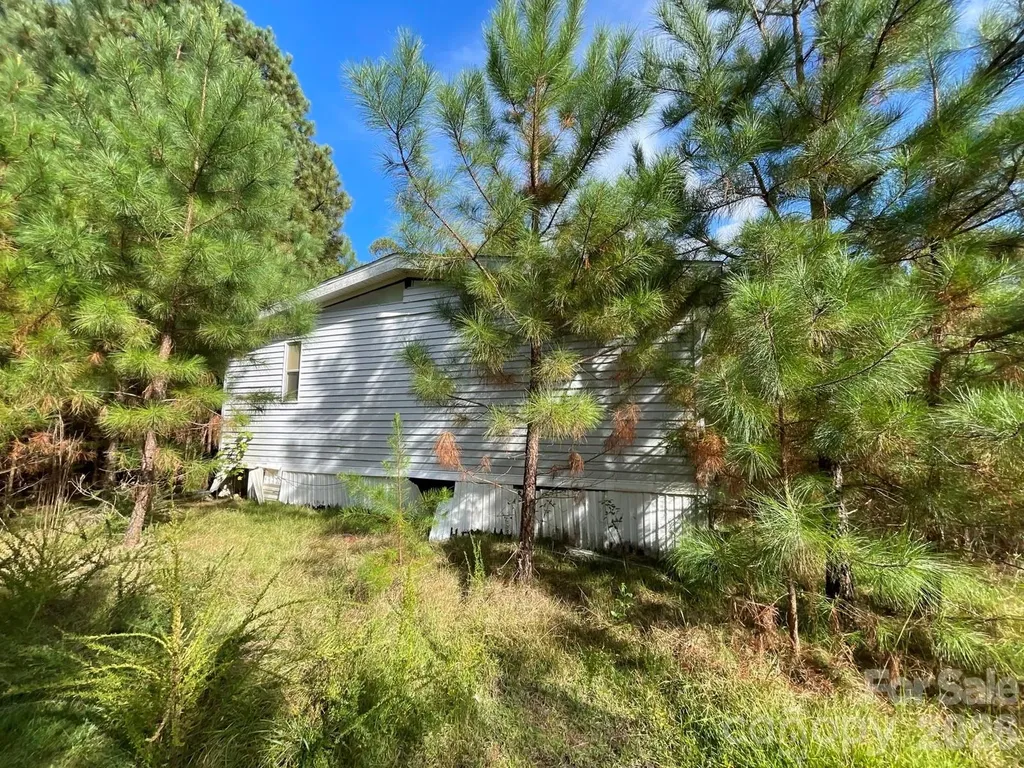 810 Warlick Road Lawndale NC 28090
