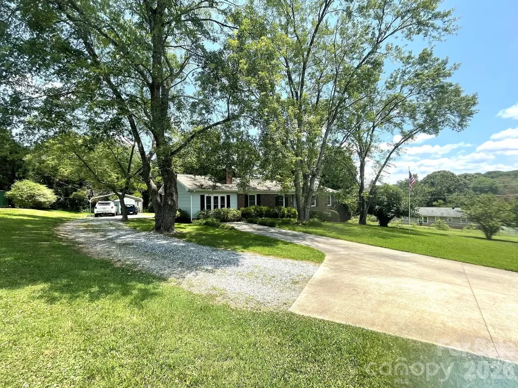 130 Ridgeland Drive Rutherfordton NC 28139