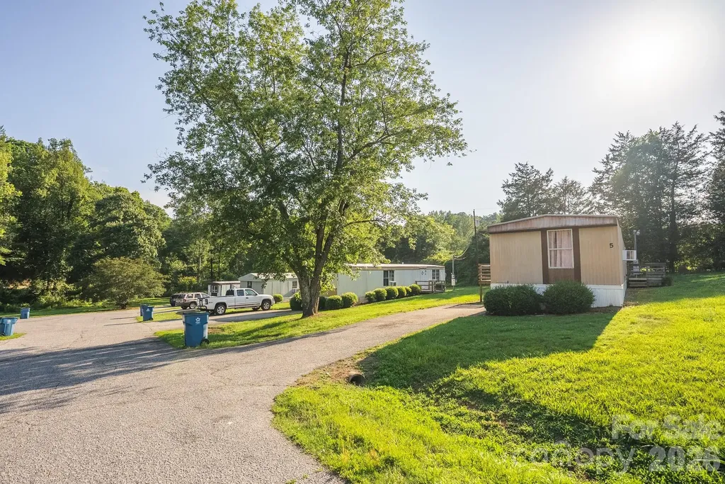 3000 Parker Court Lenoir NC 28645