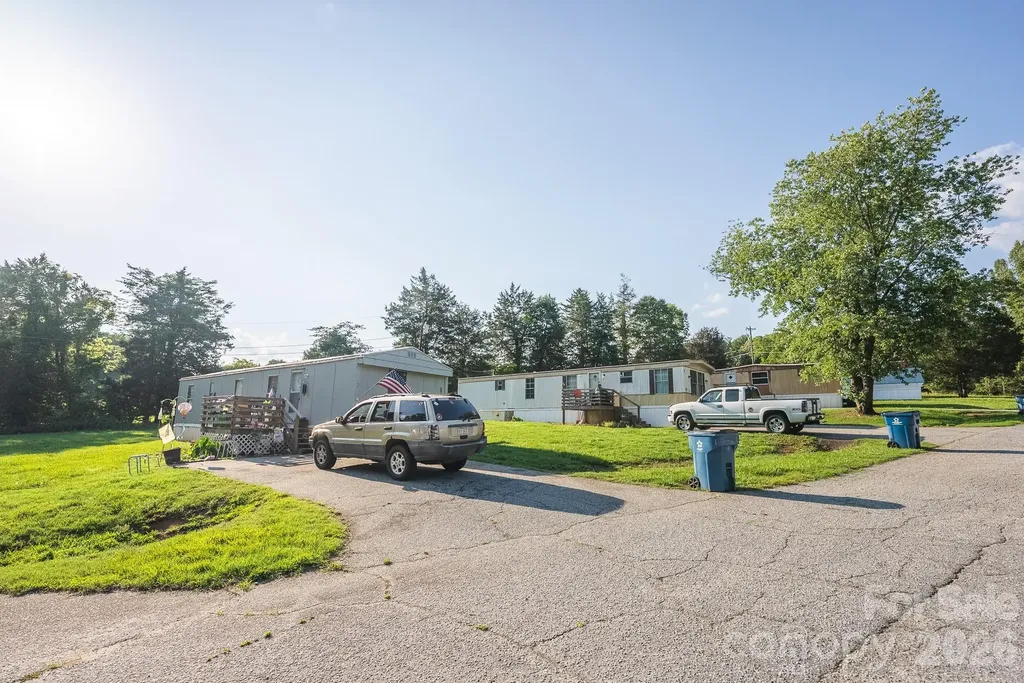 3000 Parker Court Lenoir NC 28645