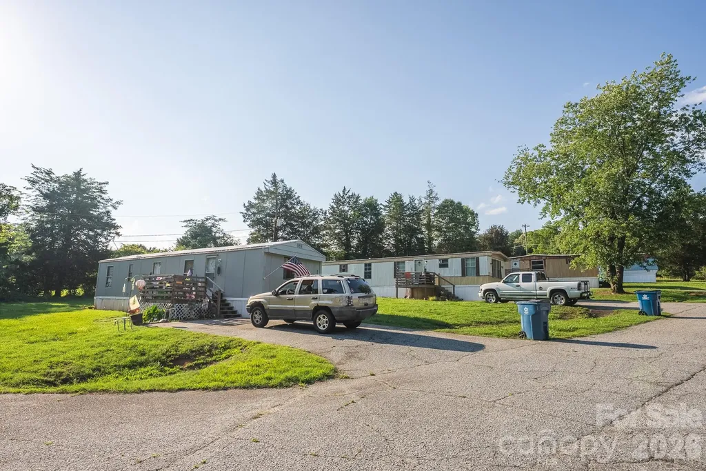 3000 Parker Court Lenoir NC 28645