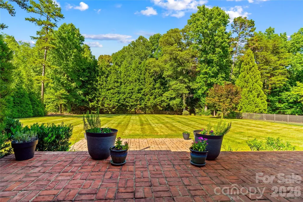 107 Kenway Loop Mooresville NC 28117