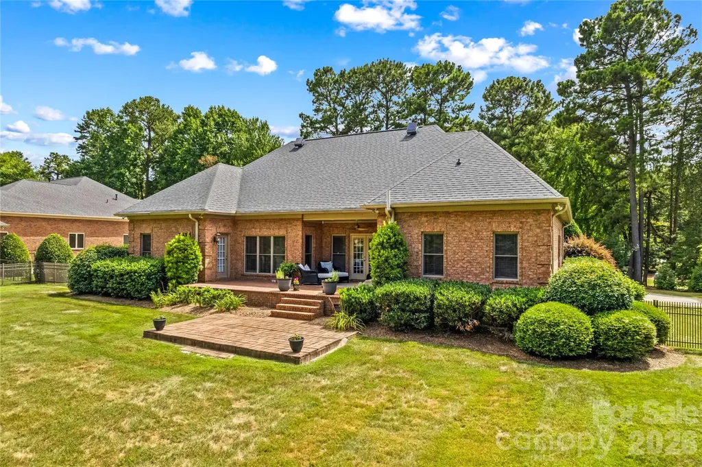 107 Kenway Loop Mooresville NC 28117