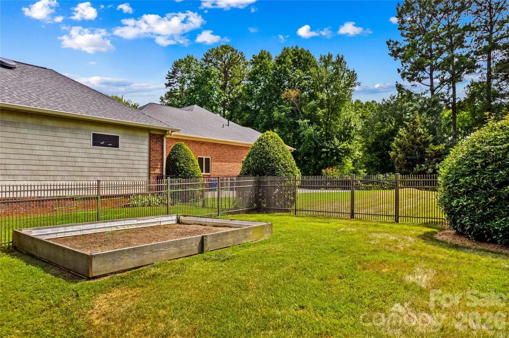 107 Kenway Loop Mooresville NC 28117