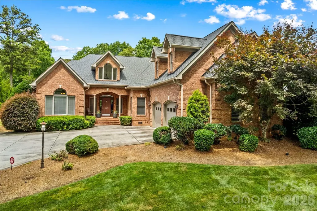 107 Kenway Loop Mooresville NC 28117