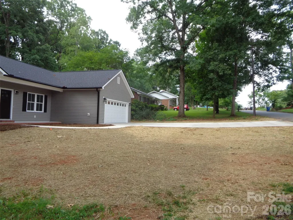 190 Forest Hill Drive Forest City NC 28043