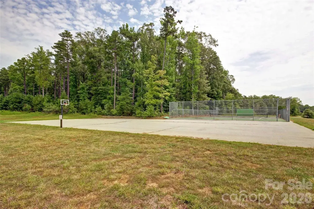2005 Marina Pointe Road Salisbury NC 28146