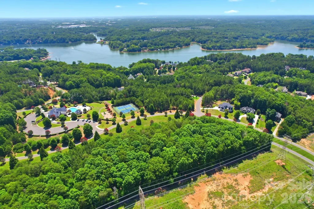 1324 Reflection Pointe Boulevard Belmont NC 28012