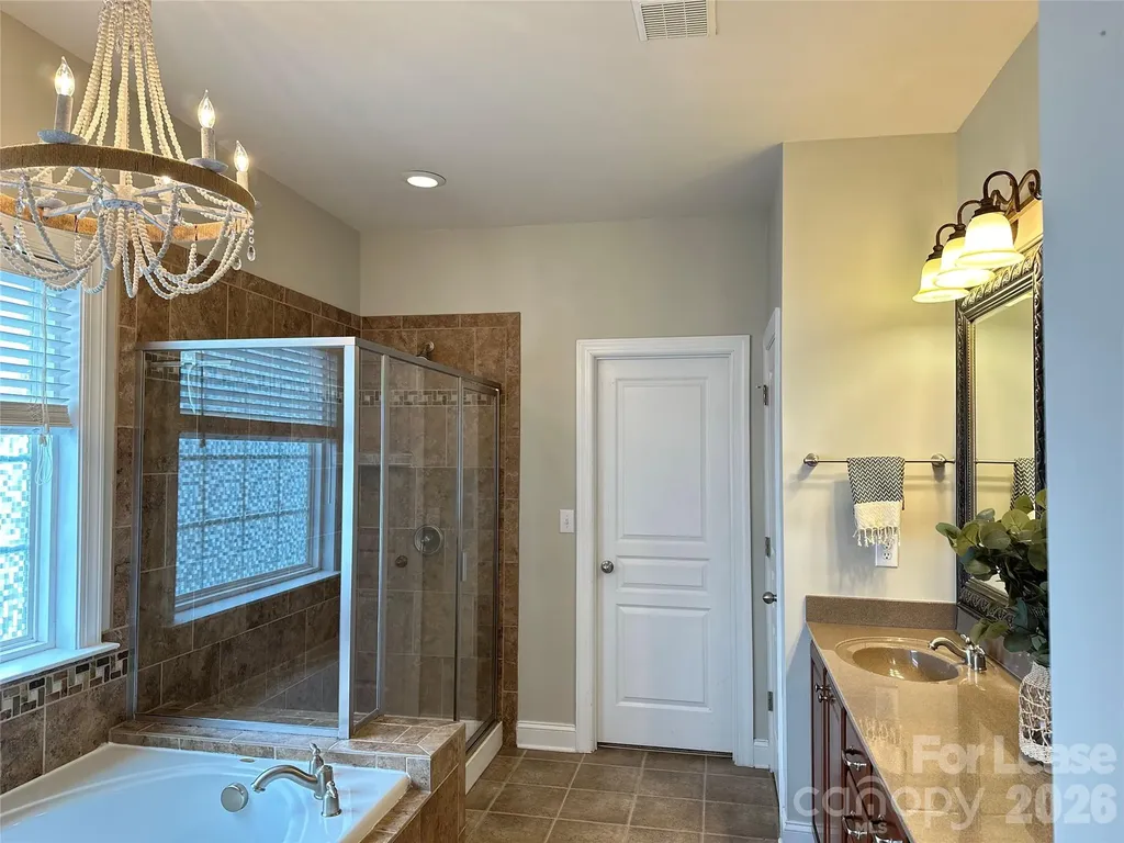 8124 Lynwood Square Waxhaw NC 28173
