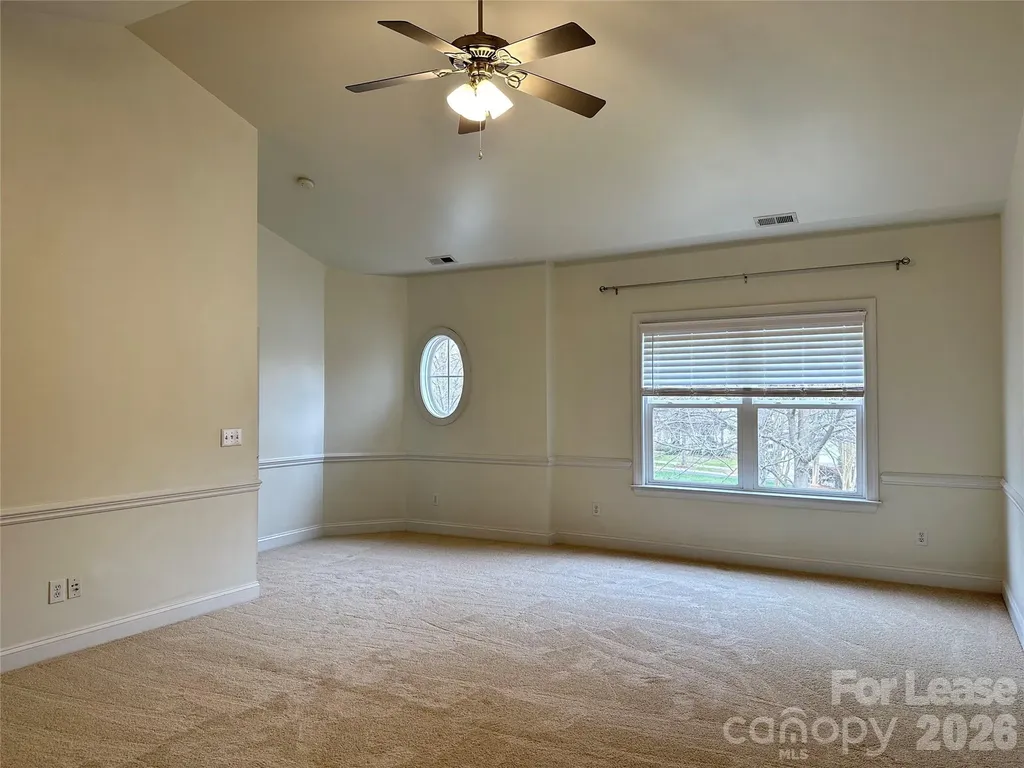 8124 Lynwood Square Waxhaw NC 28173