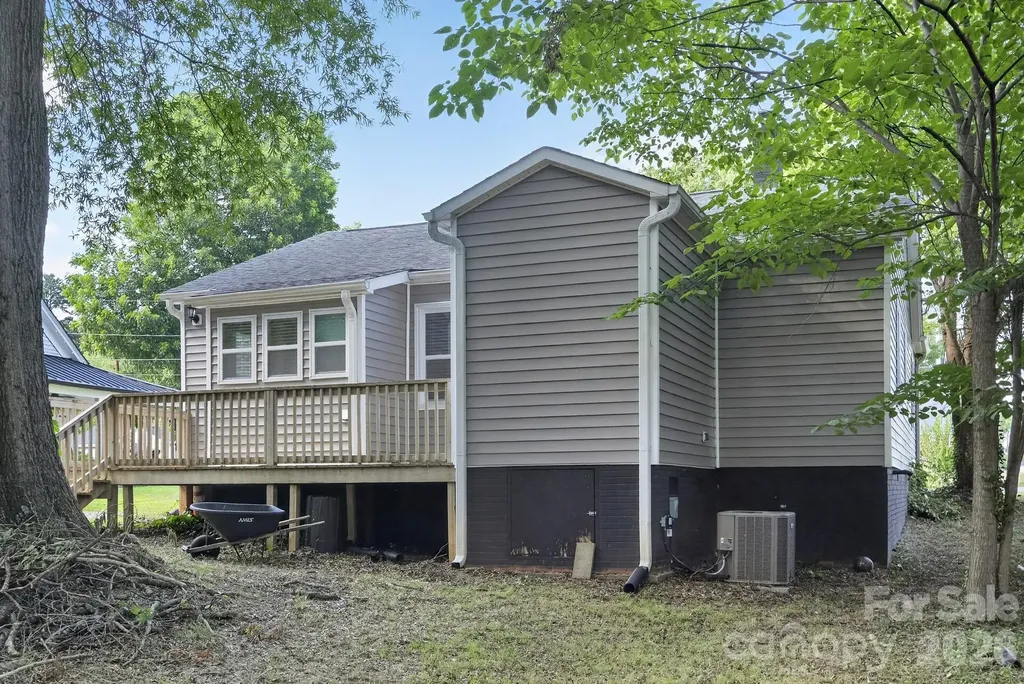 303 W Ketchie Street China Grove NC 28023
